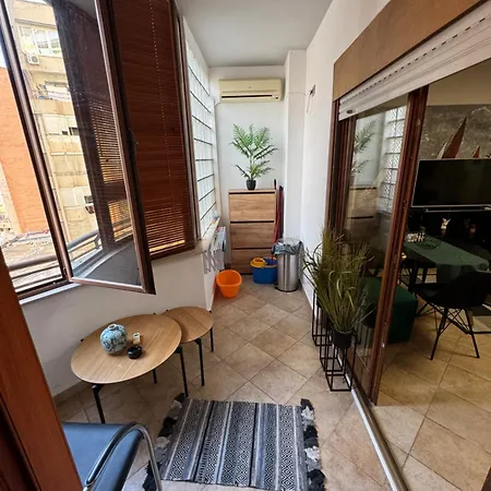 Lita House - 2 Bedroom Tirana
