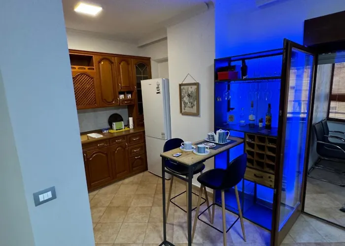 Lita House - 2 Bedroom Tirana